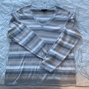 Tommy Hilfiger v-neck sweater